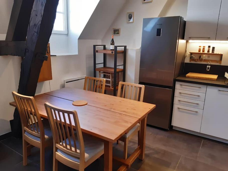 Le Jeannin, Magnifique Duplex 6 Prs - Centre Historique De Dijon Apartment Exterior foto