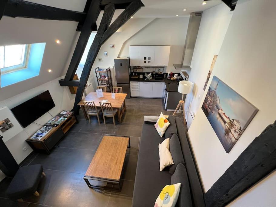 Le Jeannin, Magnifique Duplex 6 Prs - Centre Historique De Dijon Apartment Exterior foto