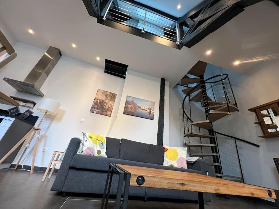 Le Jeannin, Magnifique Duplex 6 Prs - Centre Historique De Dijon Apartment Exterior foto